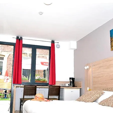 Résidence Hôtelière De L'estuaire 3*