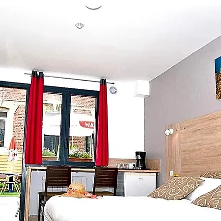 Hoteliere De L'estuaire - Centre 3* לה האברה