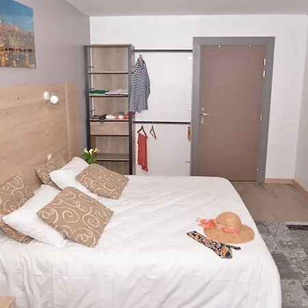 Hoteliere De L'estuaire - Centre מלון דירות לה האברה