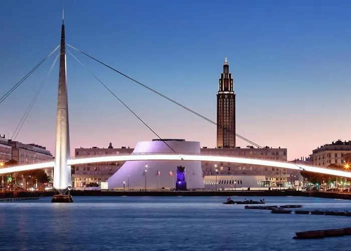 Hoteliere De L'estuaire - Centre 3*